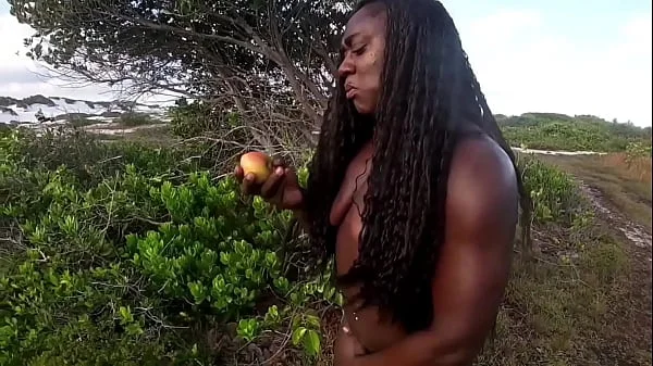 ADÃO I EVA NEGROS NO PARAISO