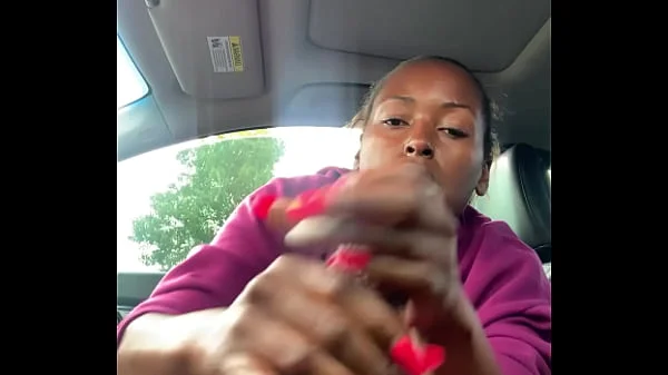 Quick handjob in car