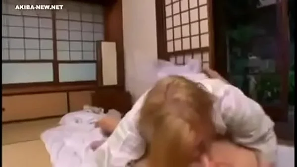 Blonde visits Japan
