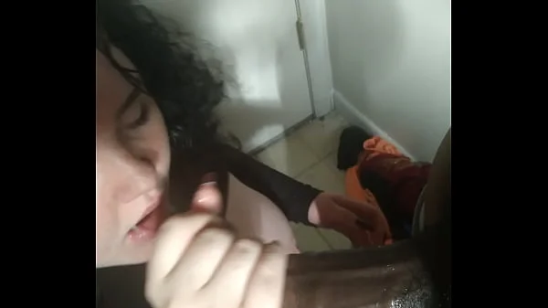 Young white bbw sucks bigdaddyriko