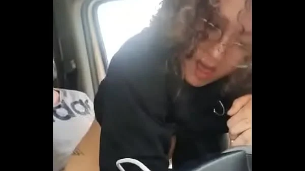 Follando en un aria de servicio con alma del rey