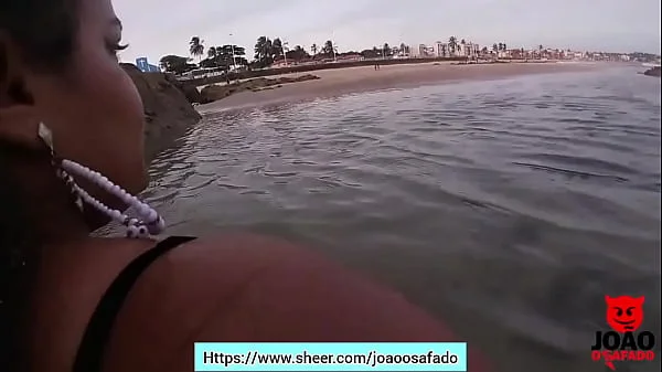 BBW Chupando Pica Na Praia